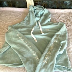 cropped Hollister hoodie